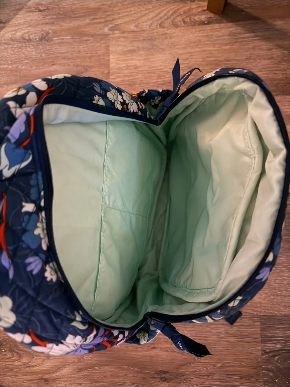 🌺 Vera Bradley Floral Burst Quilted Mini Backpack 🌺